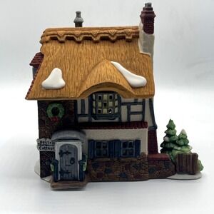 1986 Dept 56  Dickens Christmas Village David Copperfield Betsy Trotwood Cottage